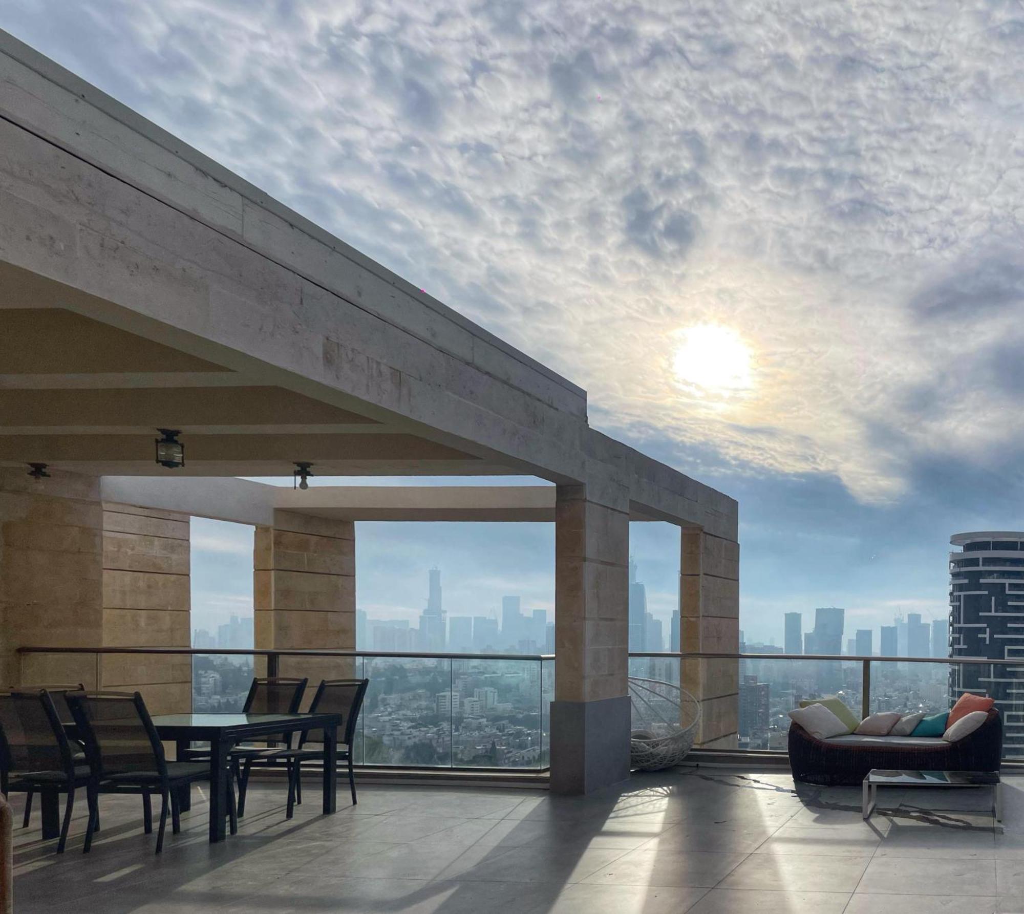 Beautiful Penthouse W/Amazing View, Prime Location Apartment Ramat Gan Ngoại thất bức ảnh